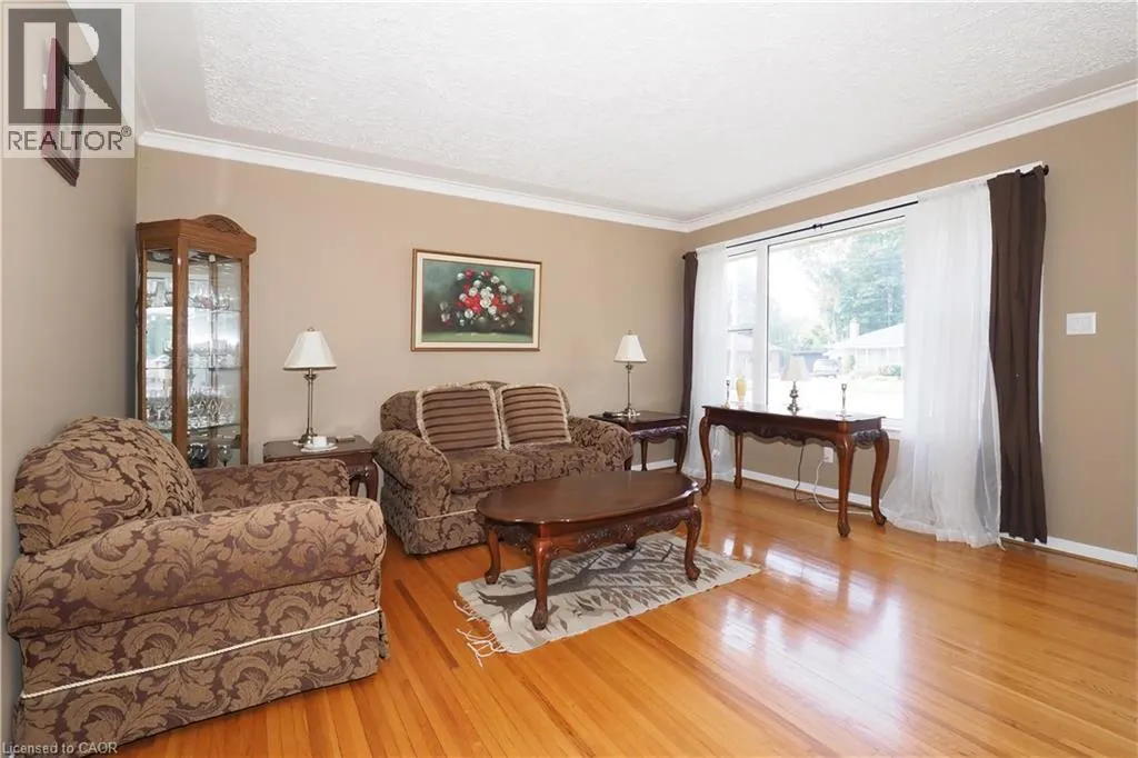 50 EARLSCOURT Crescent
