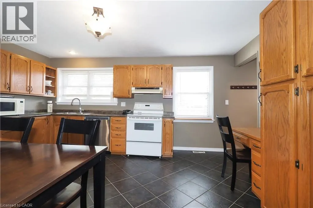50 EARLSCOURT Crescent