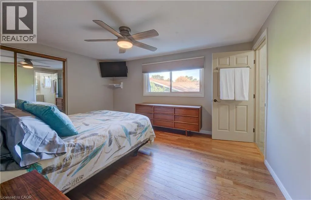 276 LAURENTIAN Drive