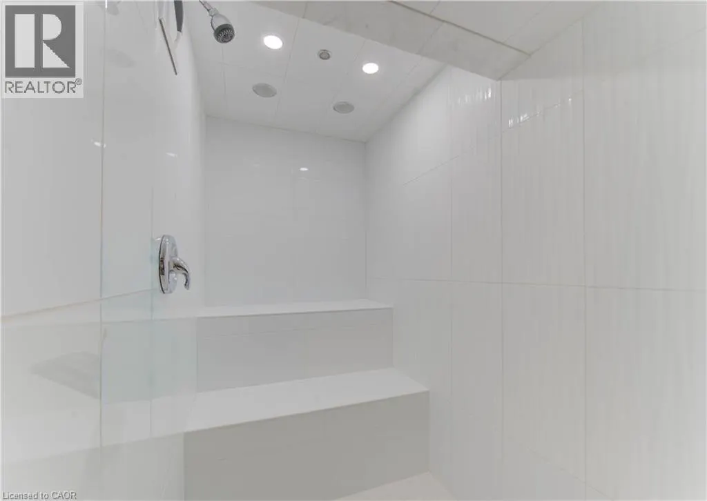 276 LAURENTIAN Drive
