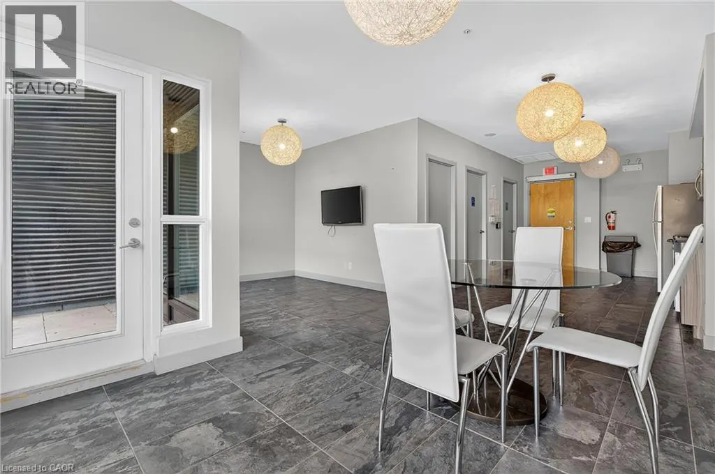 1 VICTORIA STREET SOUTH Street Unit# 1804, #1804