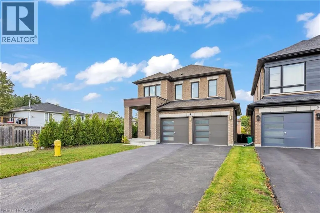 4 SLATER Street
