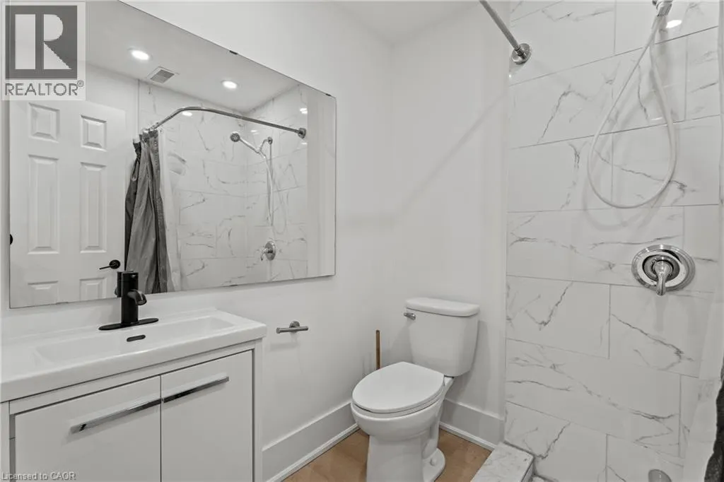93 JOHN Street S Unit# 3, #3