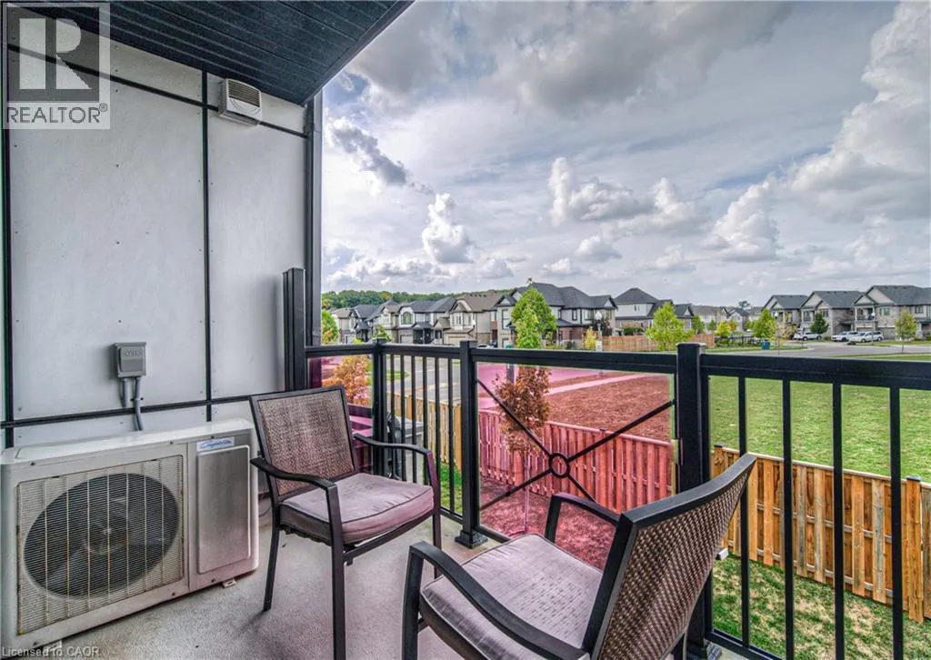 155 THOMAS SLEE Drive Unit# 1F, #1F