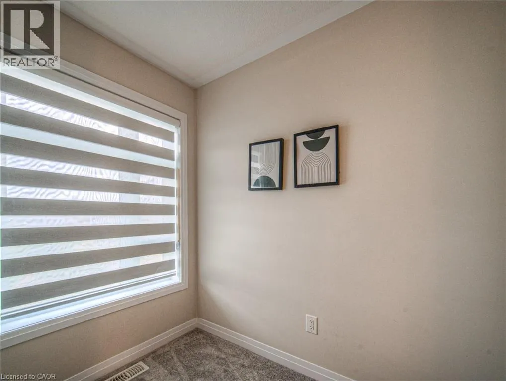 155 THOMAS SLEE Drive Unit# 1F, #1F