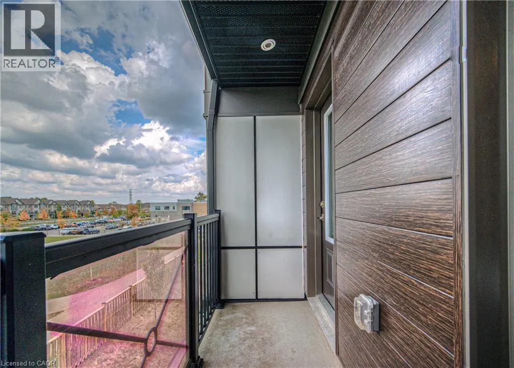 155 THOMAS SLEE Drive Unit# 1F, #1F