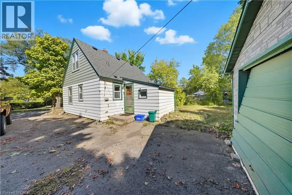 35 GLEN Road