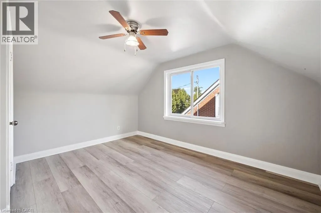 49 WOODLAND Avenue