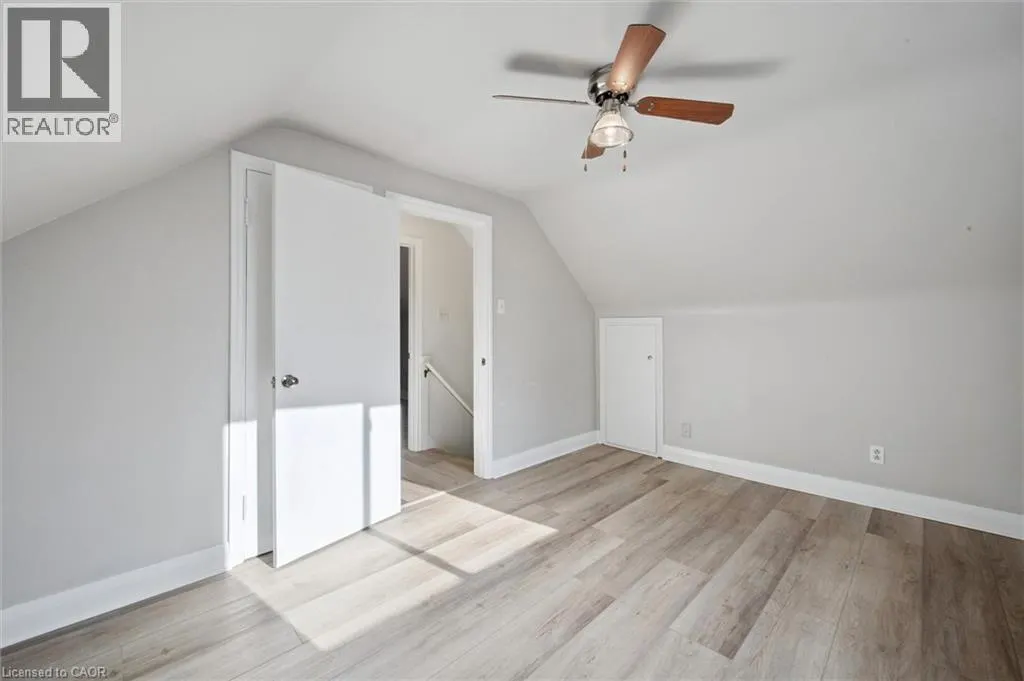 49 WOODLAND Avenue