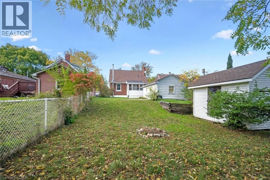 49 WOODLAND Avenue