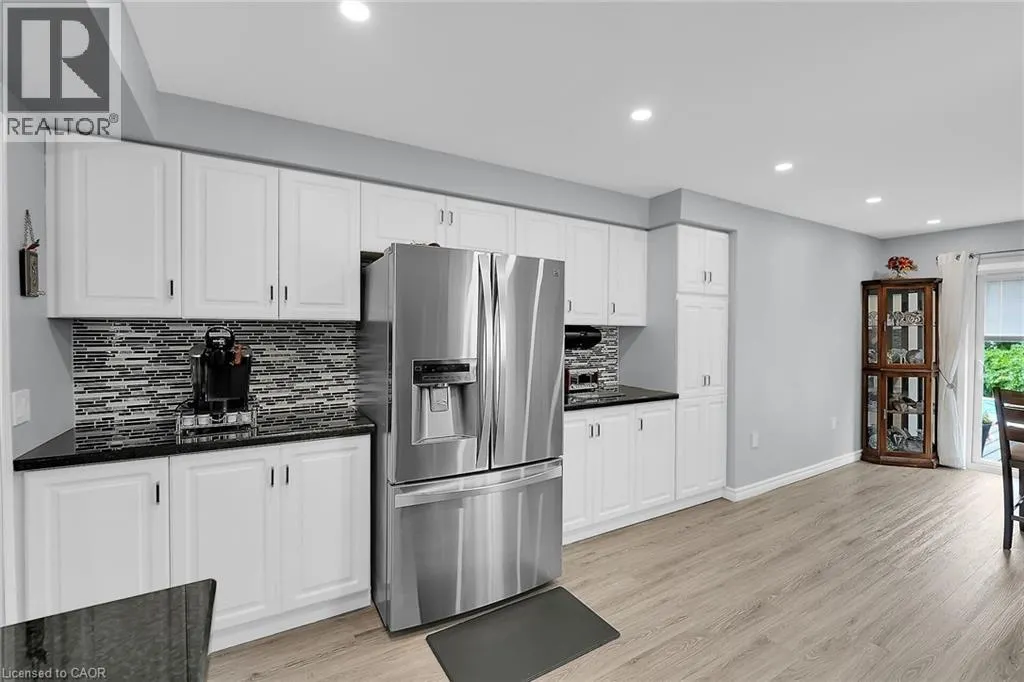 171 GATESTONE Drive