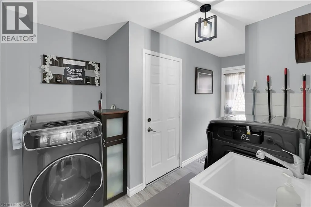 171 GATESTONE Drive