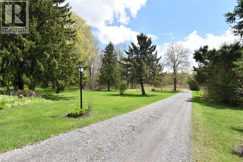 621 6TH CONCESSION Road W