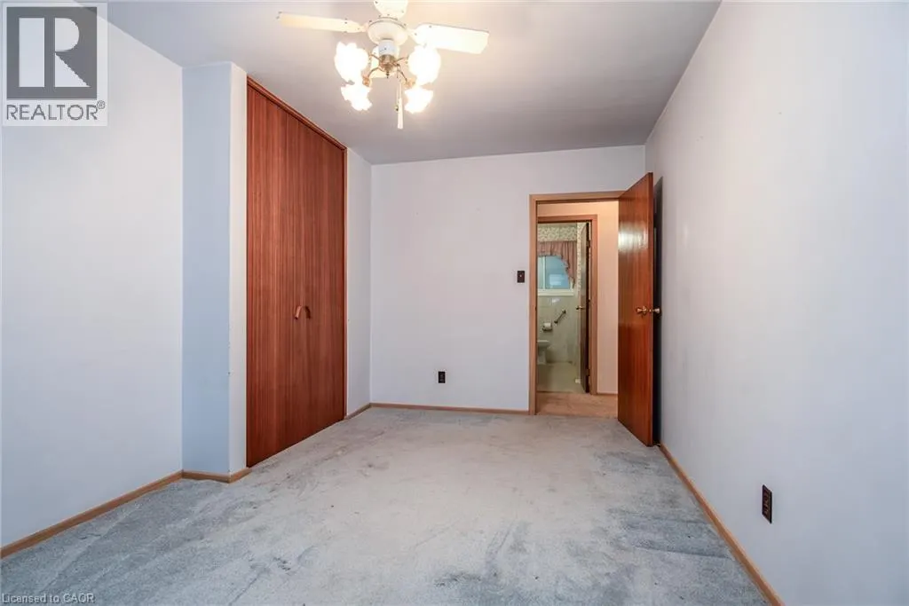 444 GREENBROOK Drive