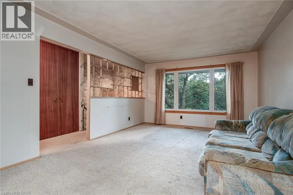 444 GREENBROOK Drive