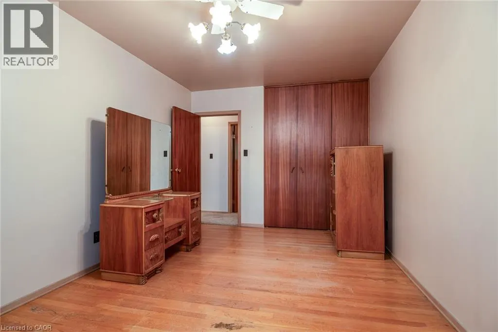 444 GREENBROOK Drive