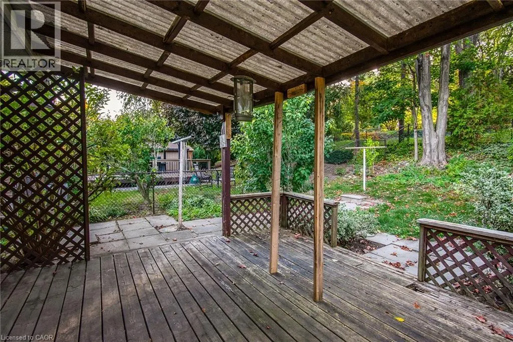 444 GREENBROOK Drive