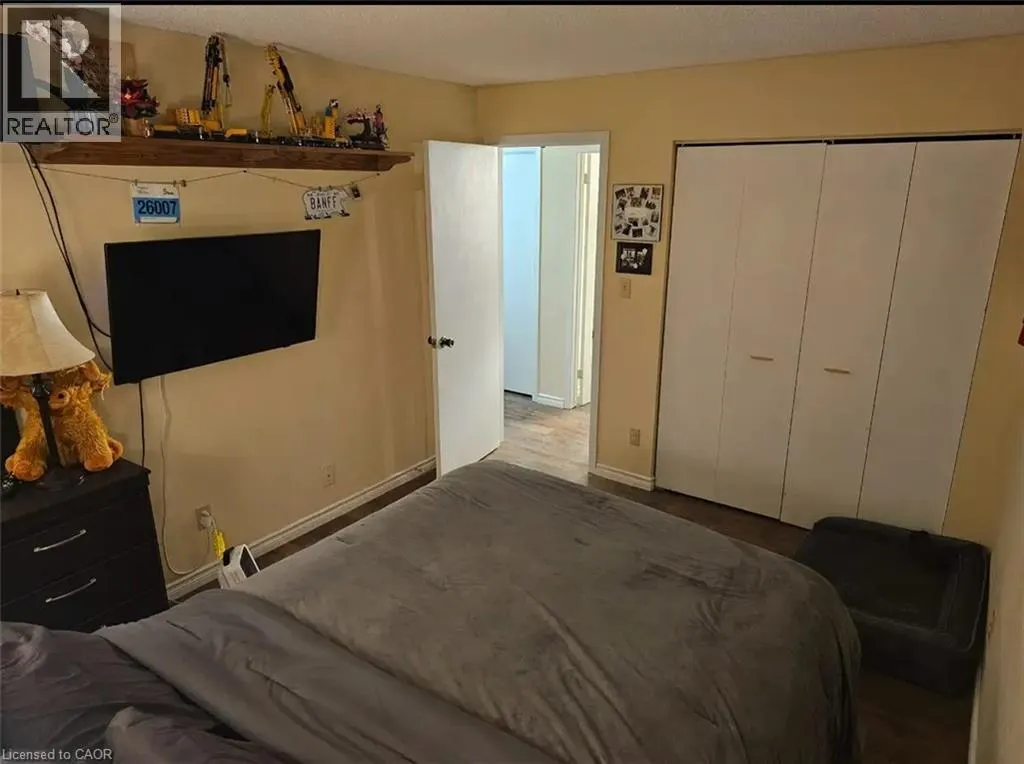 470 ELIZABETH Street E Unit# 4, #4