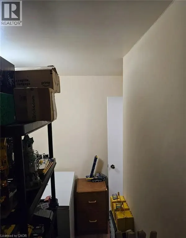 470 ELIZABETH Street E Unit# 4, #4