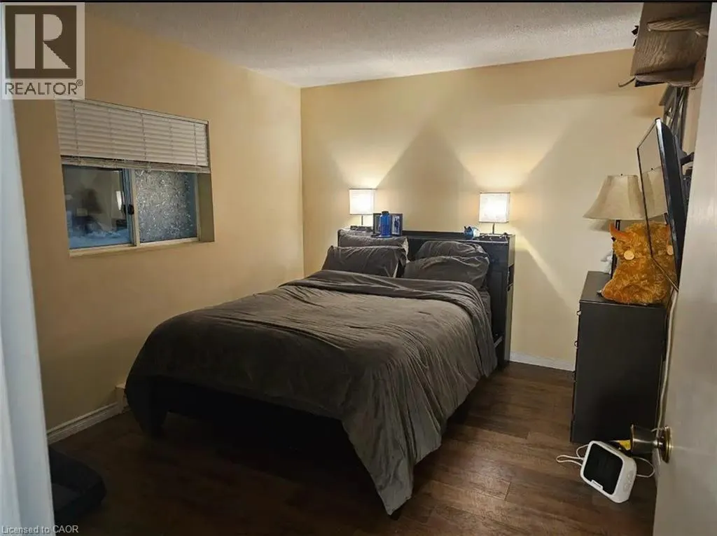 470 ELIZABETH Street E Unit# 4, #4