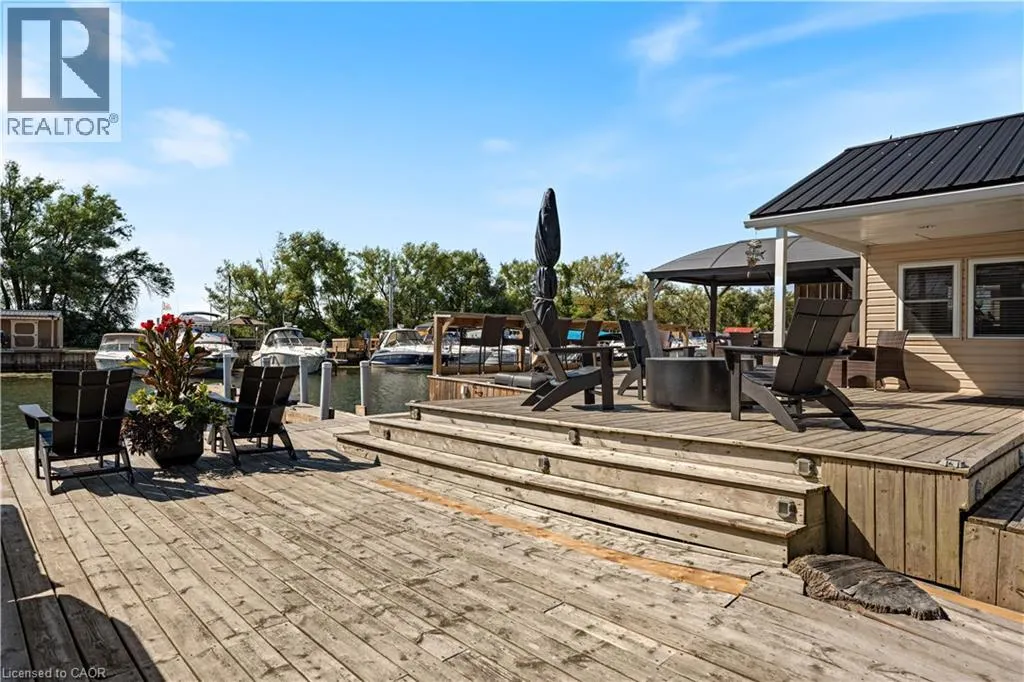 92 CLUBHOUSE Road Unit# 16, #16