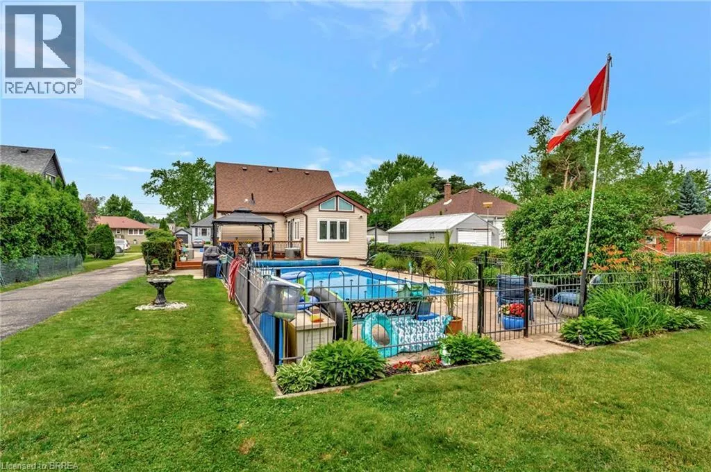 48 WILLOW Drive