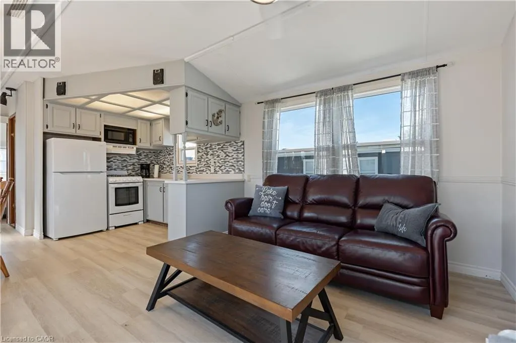 92 CLUBHOUSE Road Unit# 30, #30
