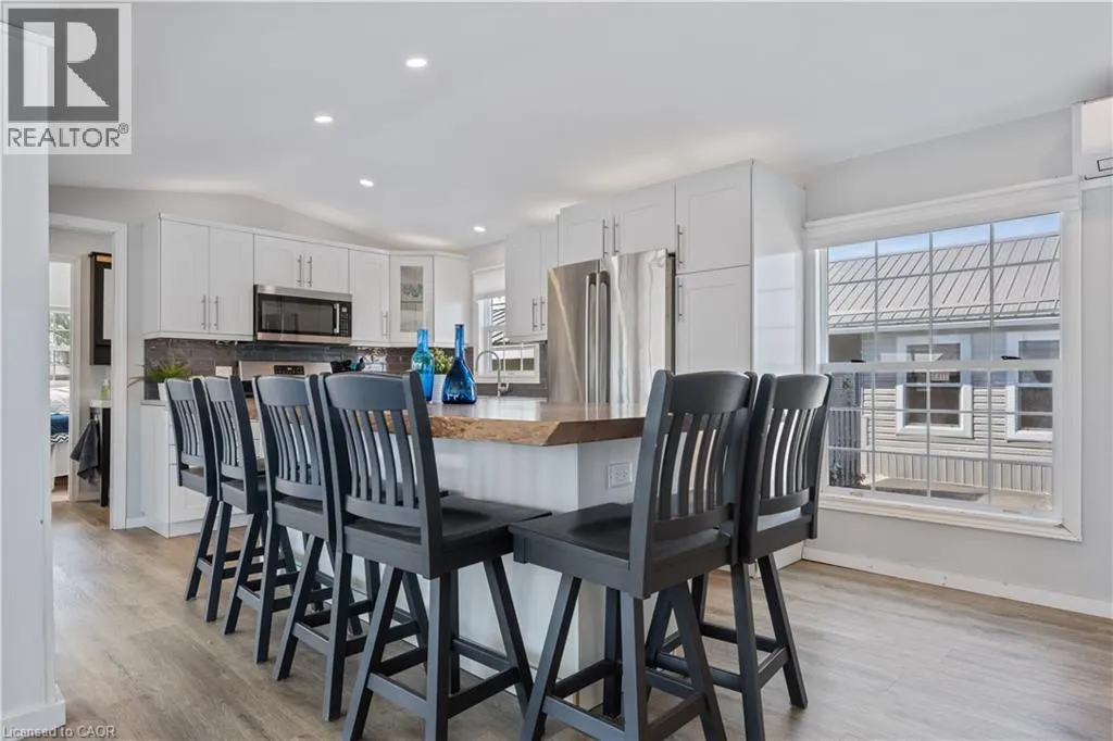 92 CLUBHOUSE Road Unit# 7, #7
