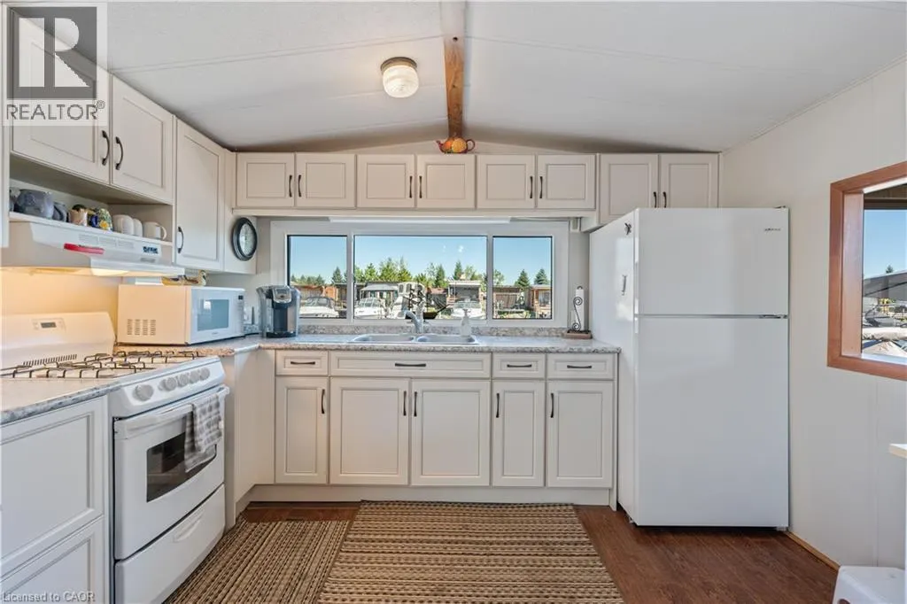 92 CLUBHOUSE Road Unit# 63, #63