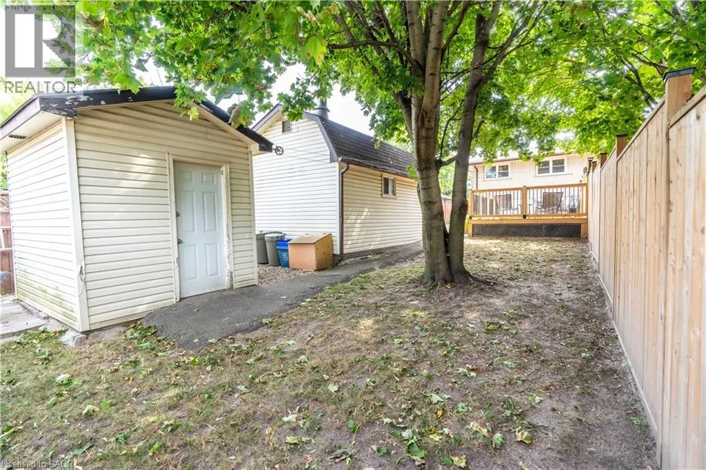 12 SHEA Crescent