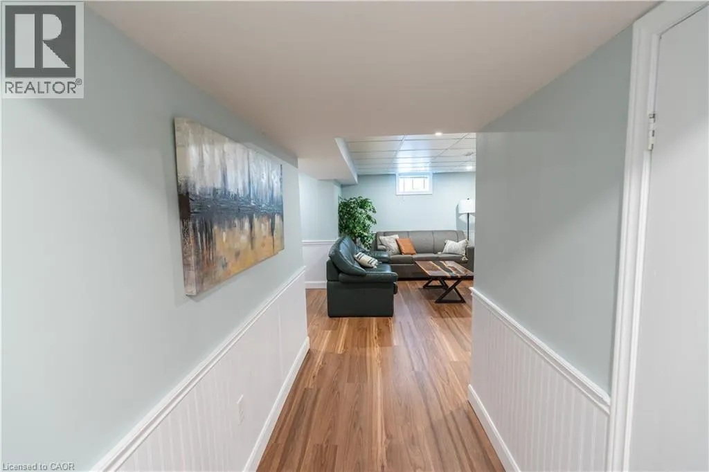 12 SHEA Crescent