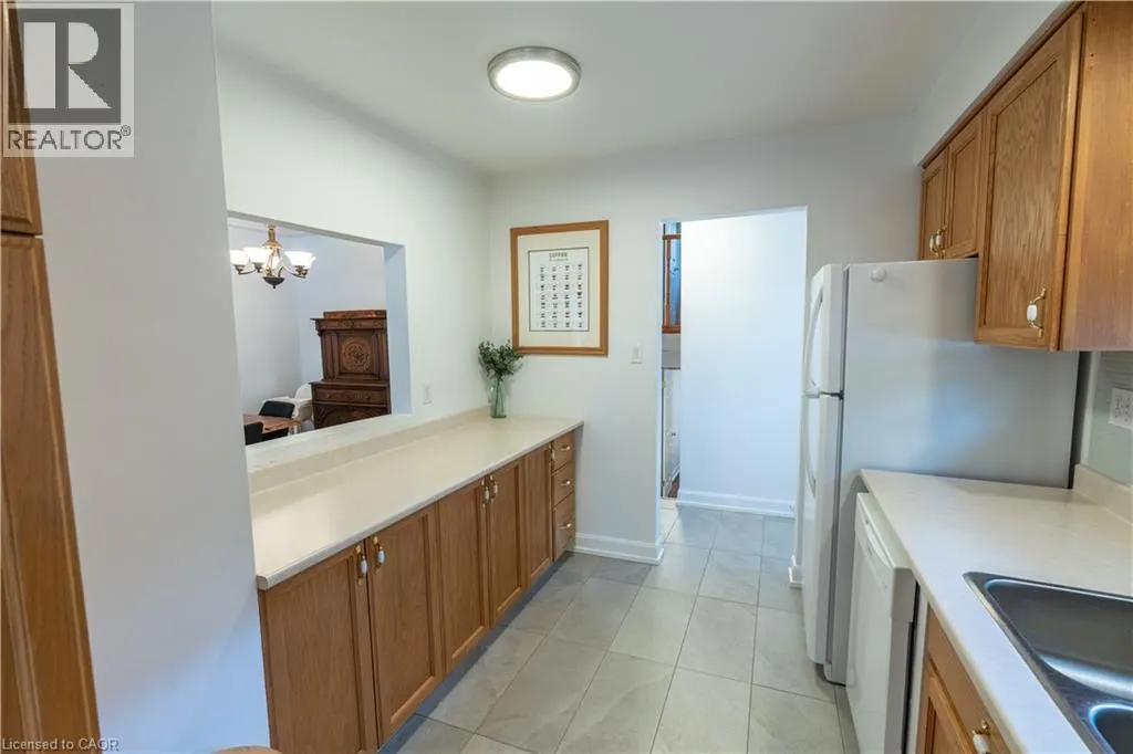 12 SHEA Crescent