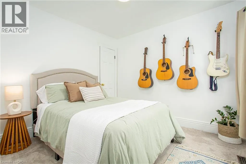 826 BEACH Boulevard