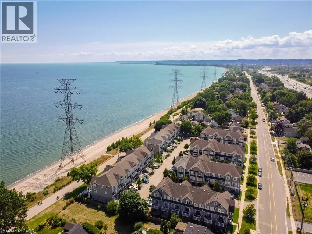 826 BEACH Boulevard
