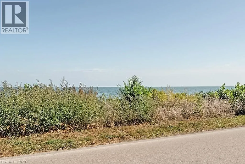 826 BEACH Boulevard