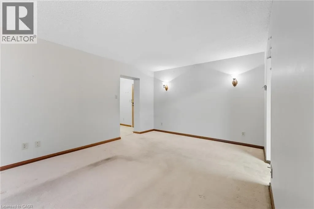 400 CHAMPLAIN Boulevard Unit# 305, #305