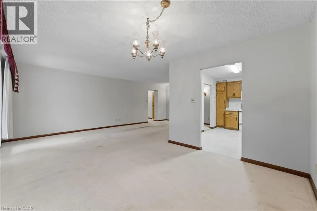 400 CHAMPLAIN Boulevard Unit# 305, #305