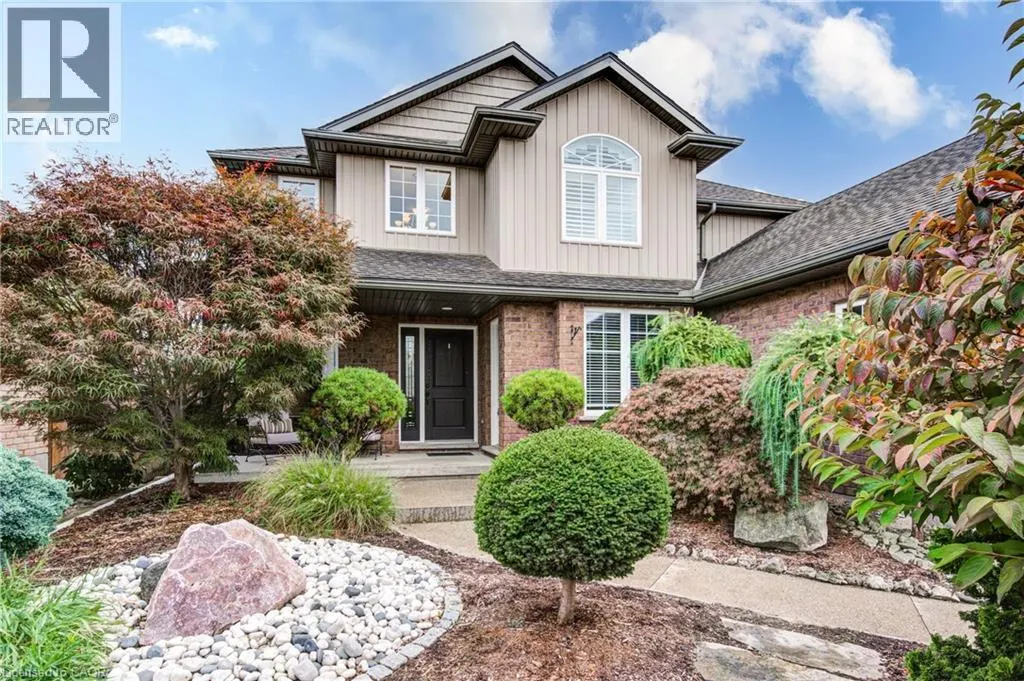 38 WESTVIEW Court