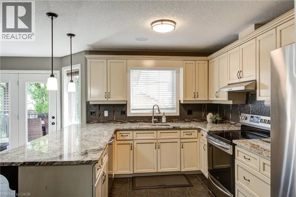 38 WESTVIEW Court