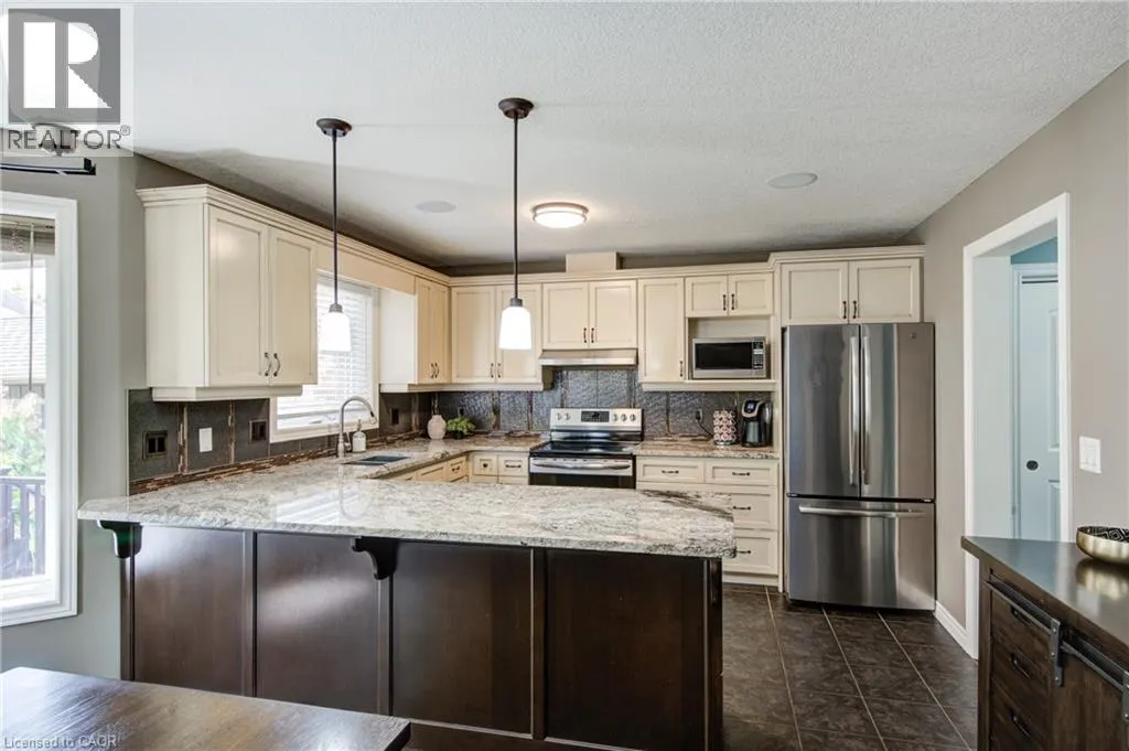 38 WESTVIEW Court