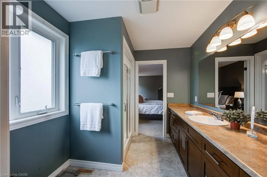 38 WESTVIEW Court