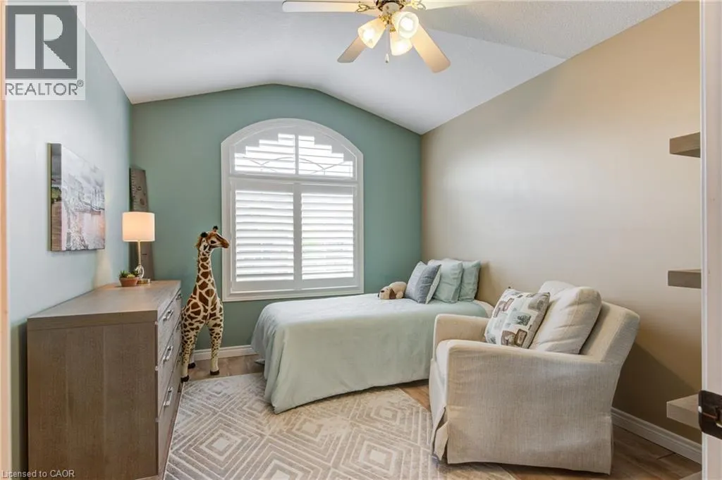 38 WESTVIEW Court