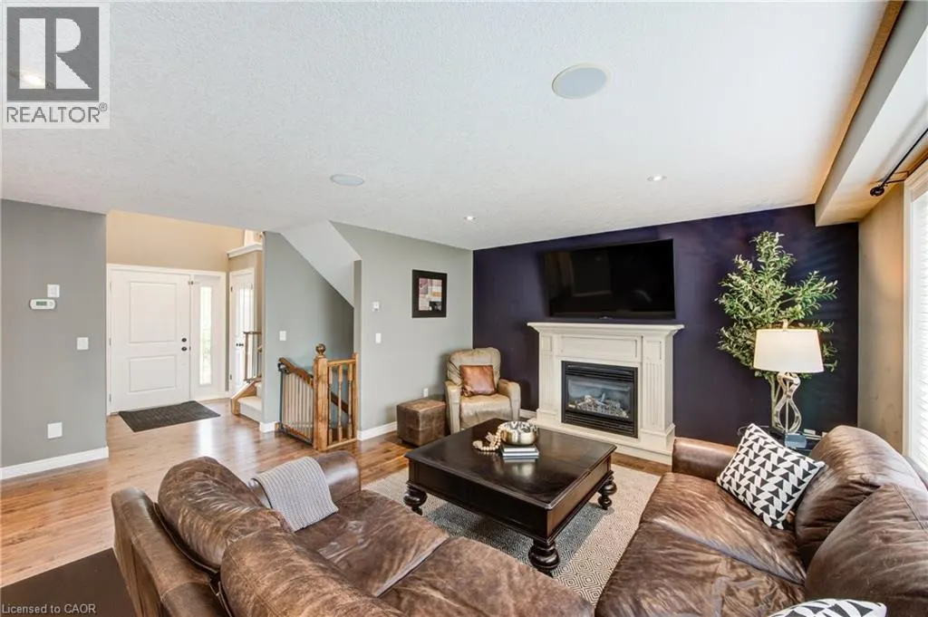 38 WESTVIEW Court
