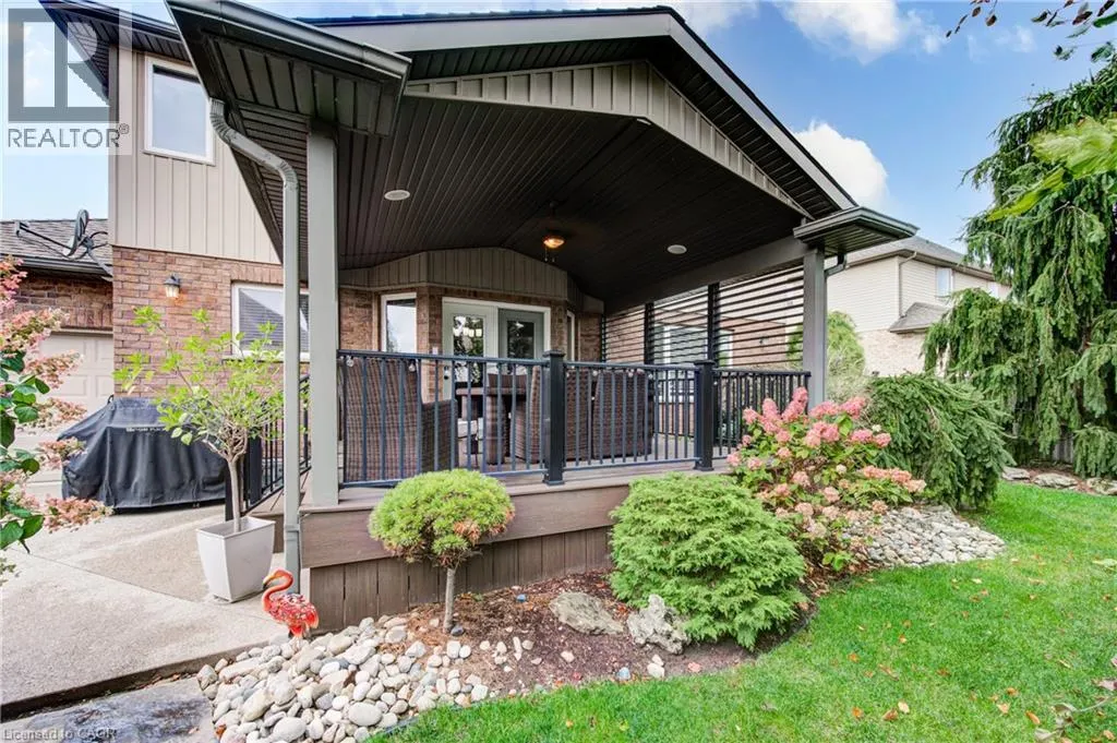 38 WESTVIEW Court