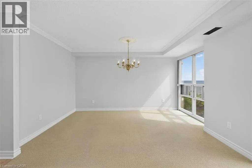 2210 LAKESHORE Road Unit# 203, #203