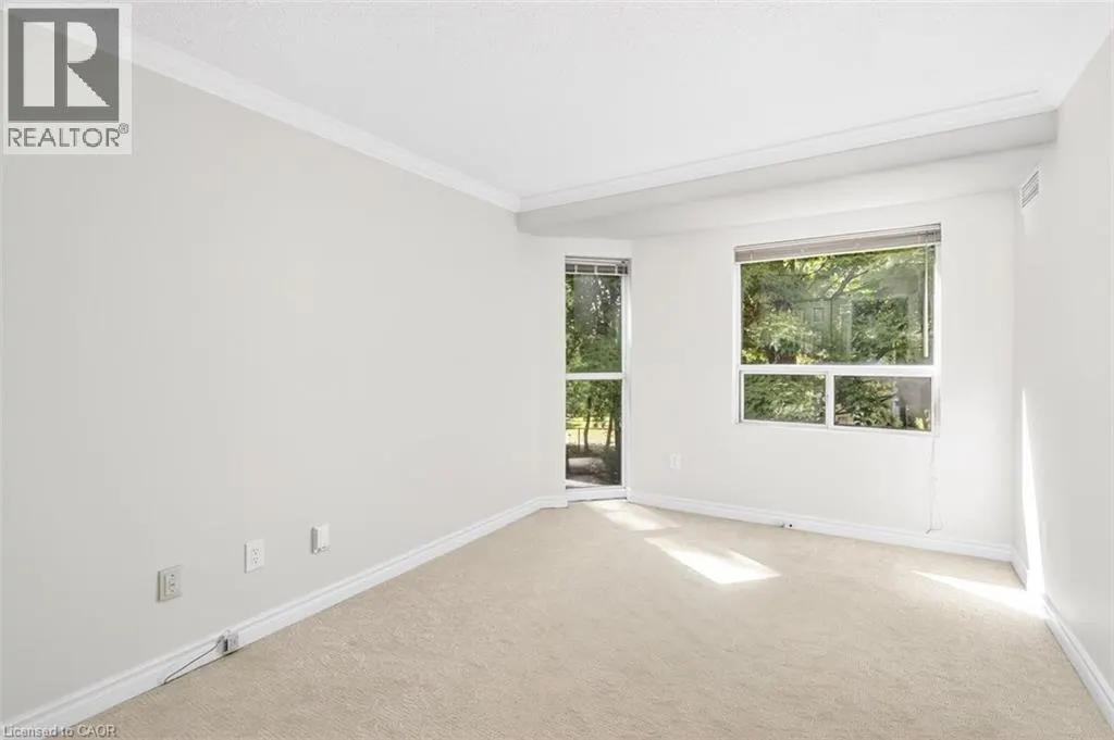2210 LAKESHORE Road Unit# 203, #203