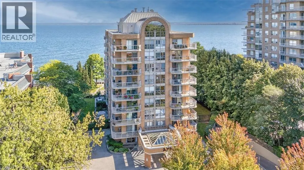 2210 LAKESHORE Road Unit# 203, #203