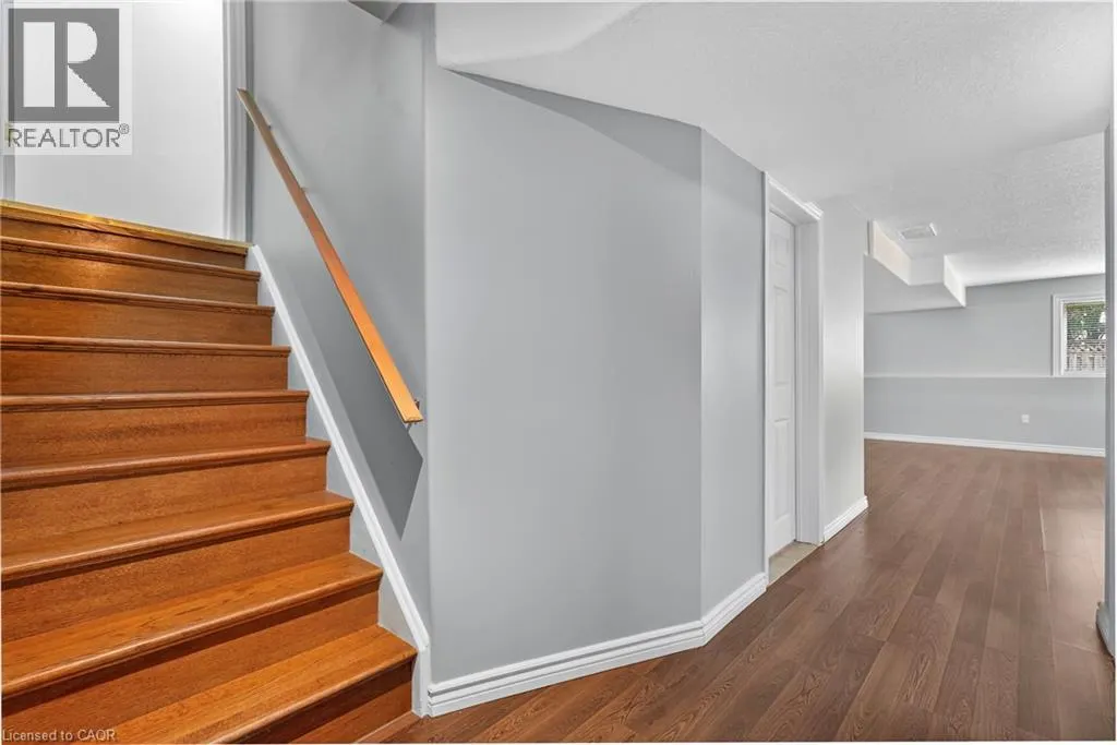 19 MARL MEADOW Drive