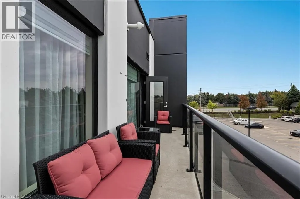 5 WAKE ROBIN Drive Unit# 304, #304