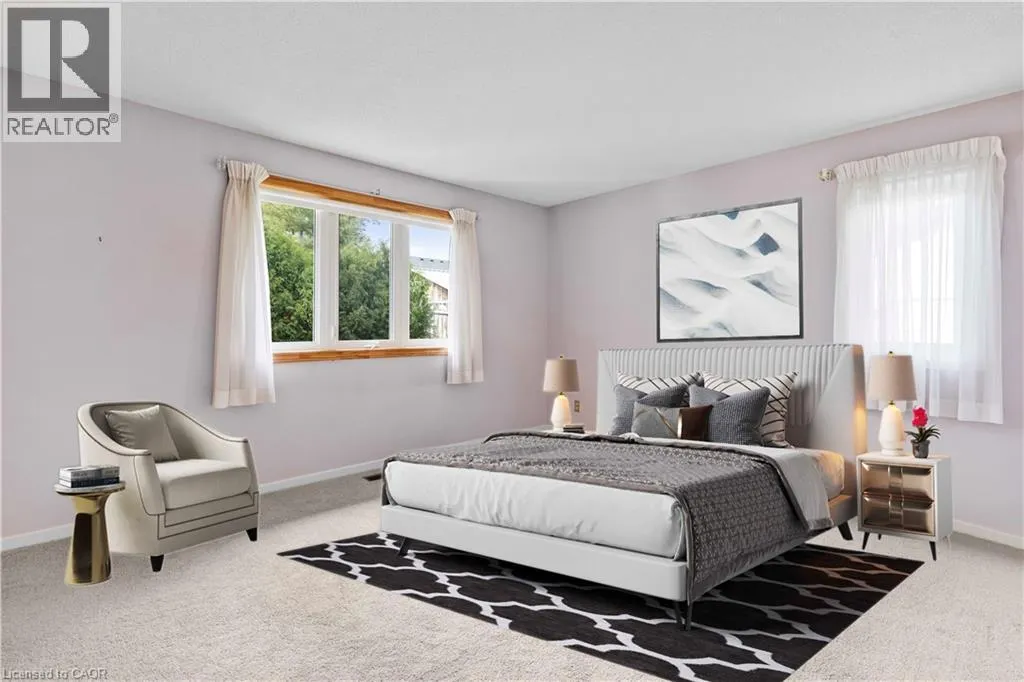 4 ROSSMORE Avenue Unit# 5, #5